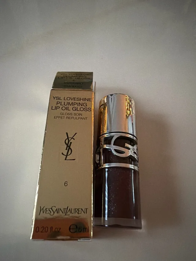 Ysl loves one plumping lip oil gloss