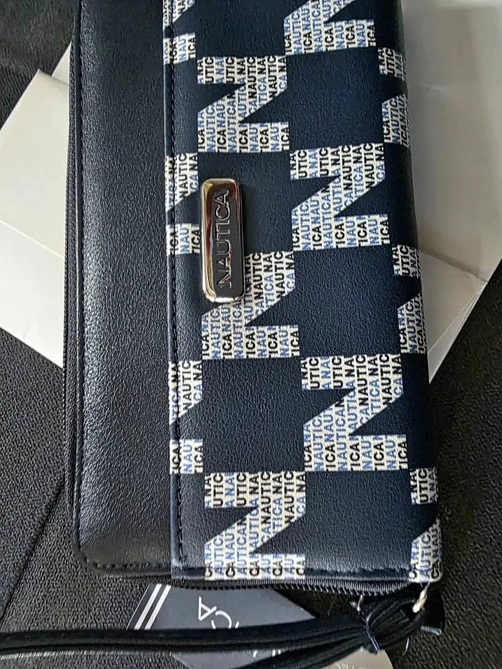 Blue Wallet Nautica