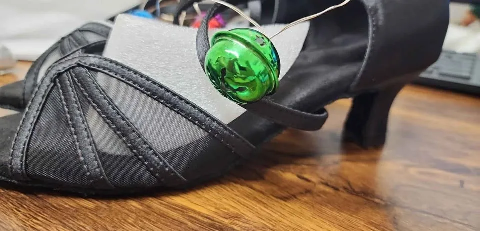 Women Dance Shoes image indicator(2)