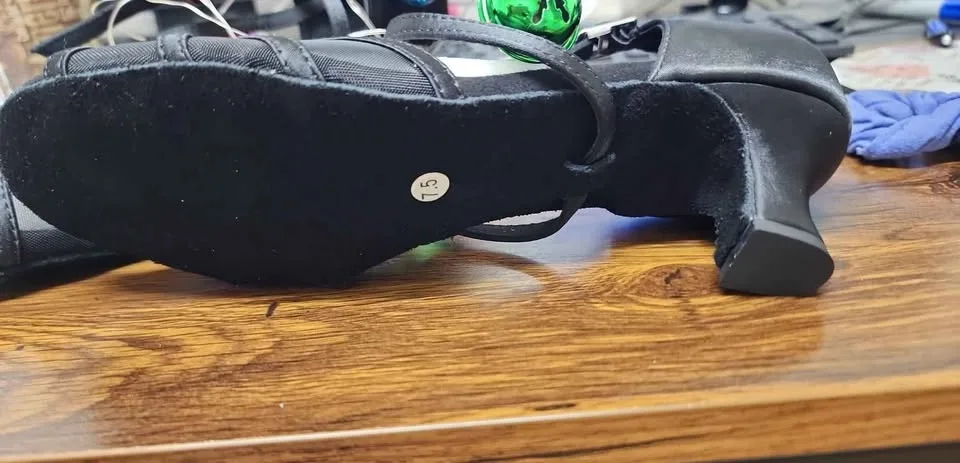 Women Dance Shoes image indicator(3)