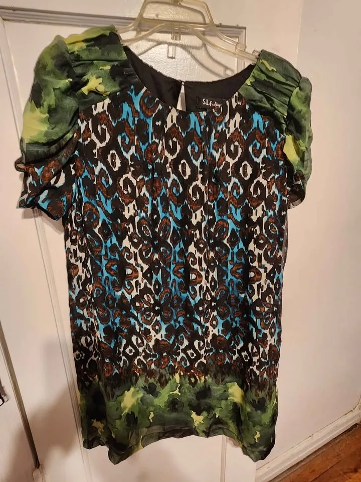 Dress animal print image indicator(2)