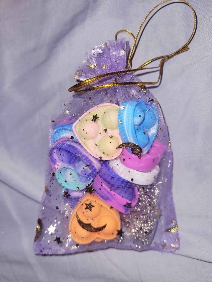 30 Mini Pop-It Keychains - photo 2