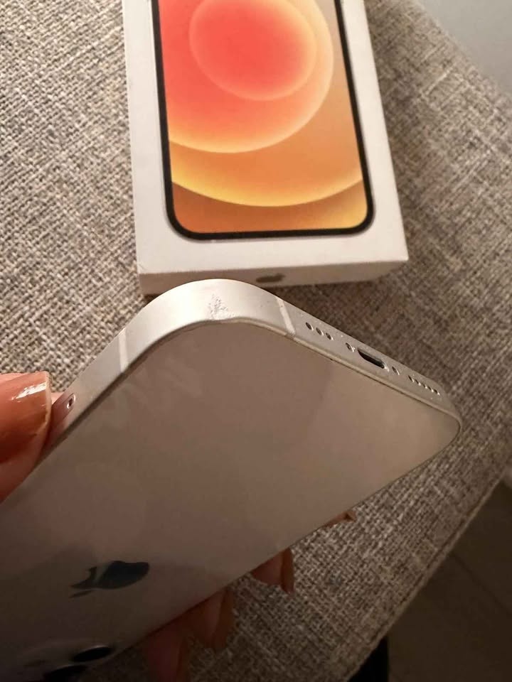 iPhone 12 128 GB - photo 3