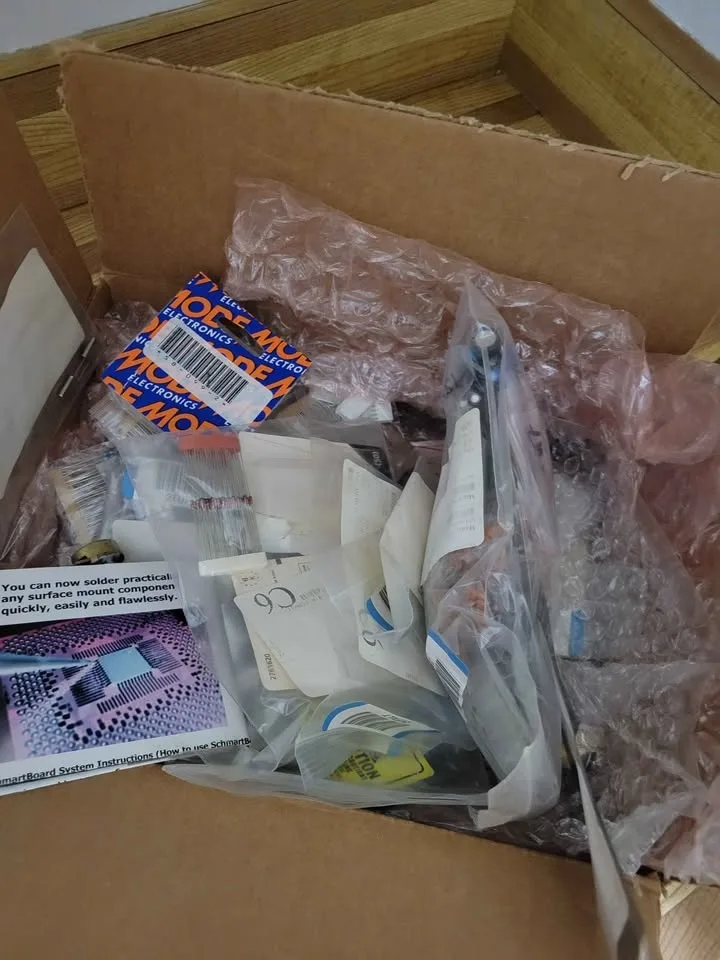 Electronics kits huge lot! image indicator(5)