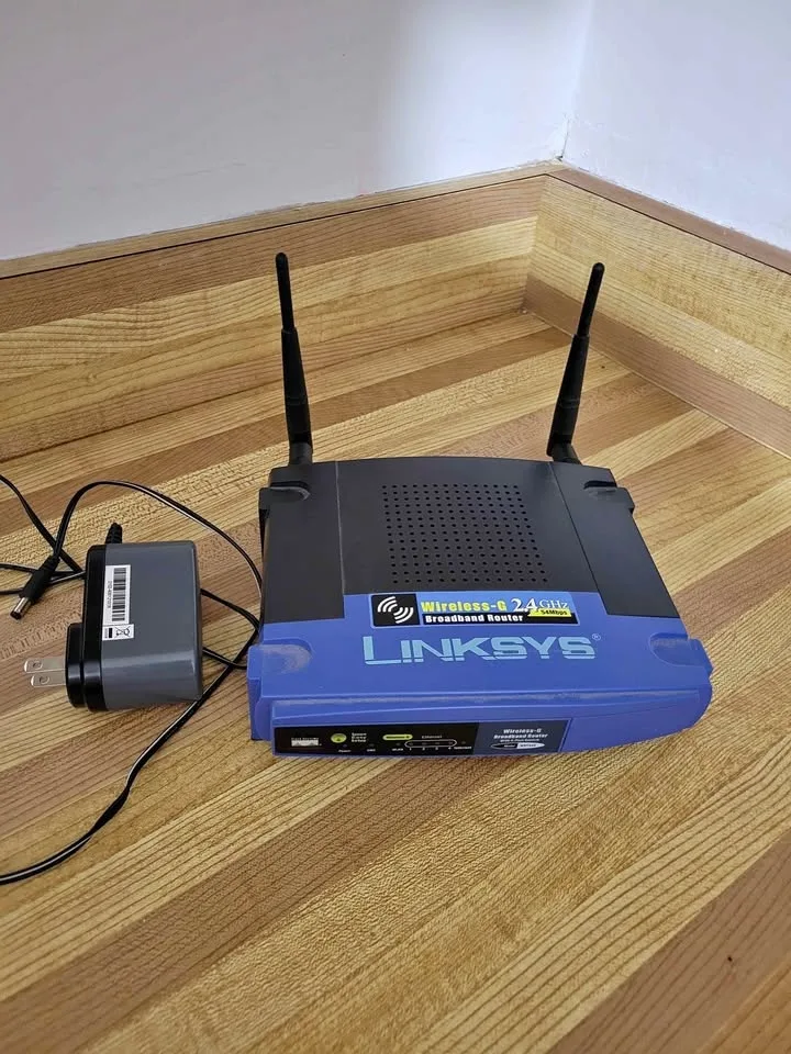 Linksys wrt54g router