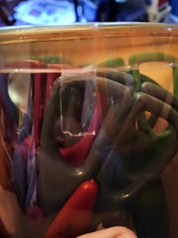 Brand New Crafting / Decorative Scissors (12 Pairs) image indicator(3)