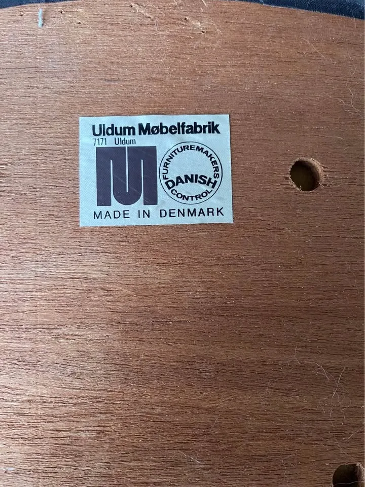 4x Danish teak chair by Johannes Andersen image indicator(8)