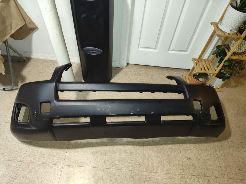Front Bumper cover Toyota RAV4 2009 - photo 5