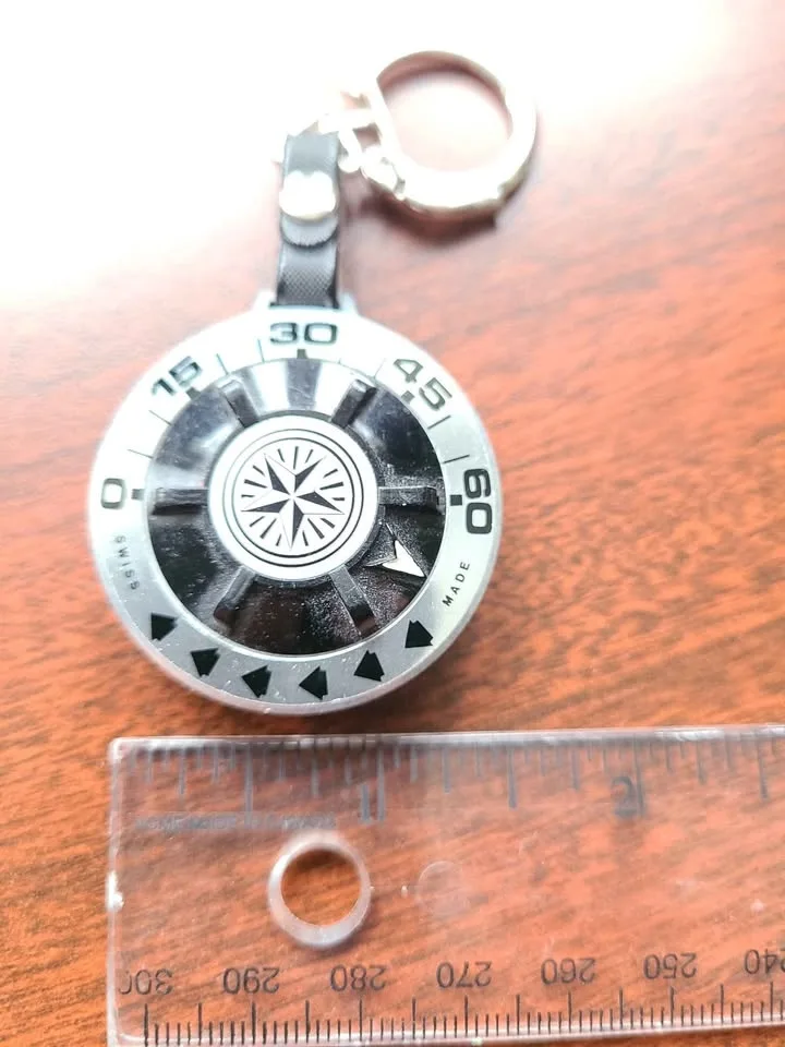 Vintage 1970'S Swiss made Memo Park parking timer keychain image indicator(5)