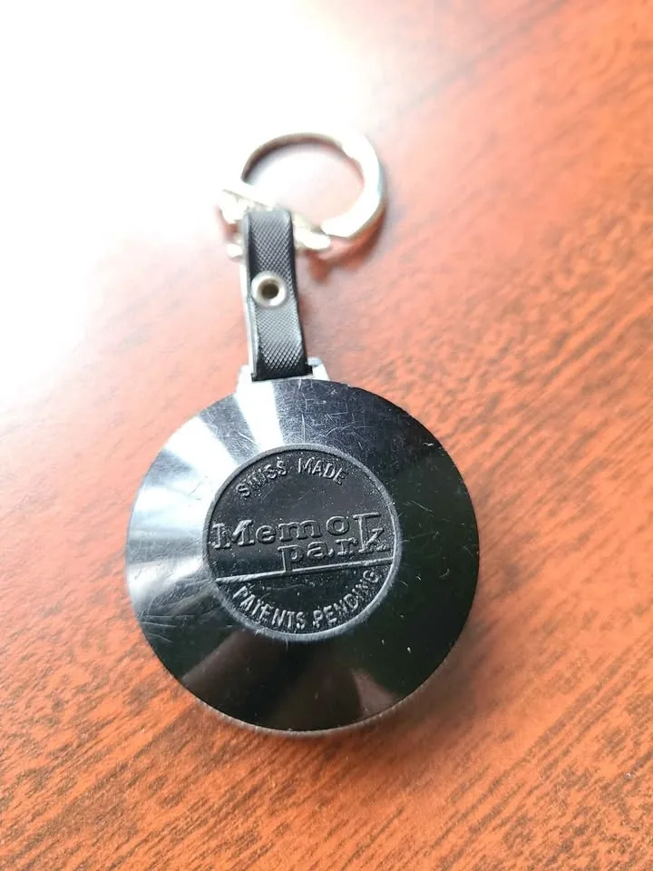 Vintage 1970'S Swiss made Memo Park parking timer keychain image indicator(6)