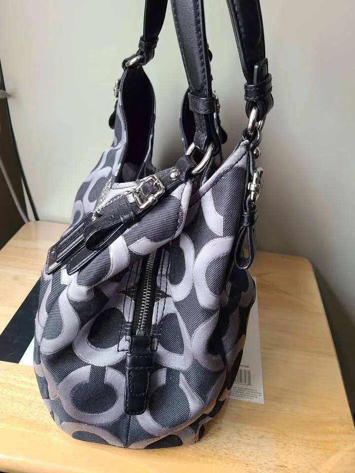 Coach Purse + 3 Wallets Set - New image indicator(5)