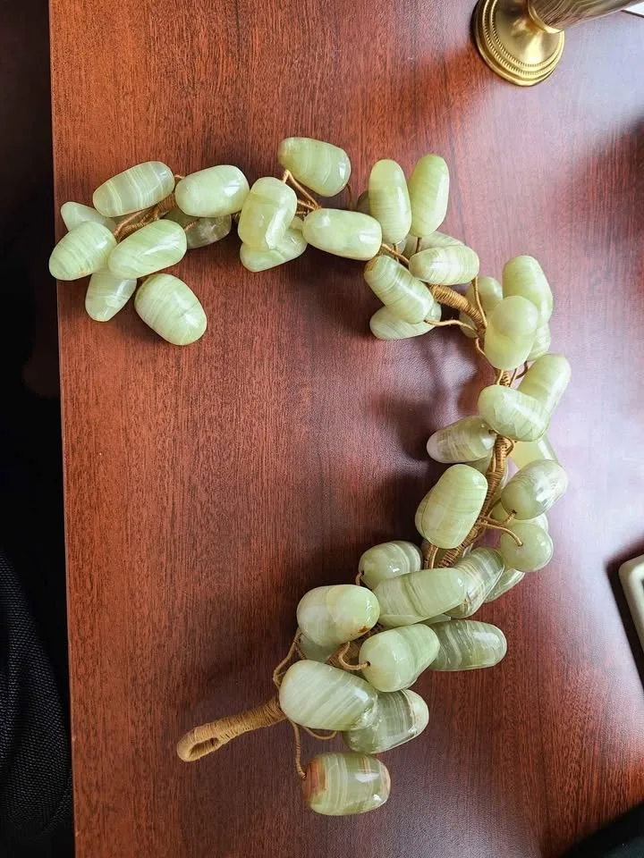 Onyx Grapes - extra long image indicator(4)