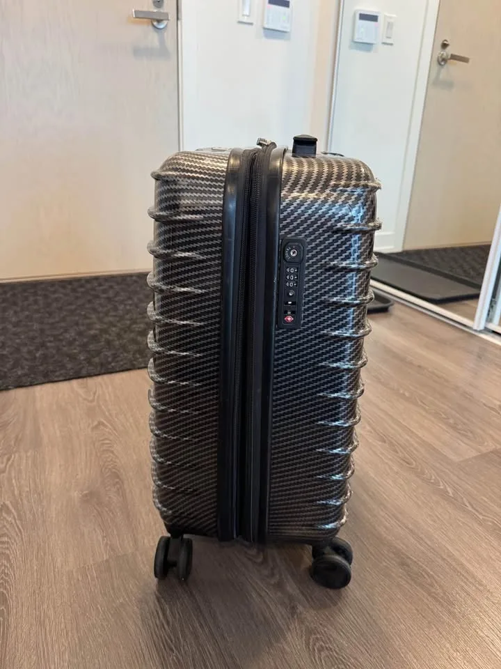 DAYCROWN Carry-on (black) image indicator(4)