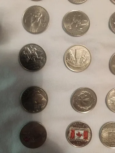 Canadian Conmemorative Quarters Lot 32 Coins image indicator(8)