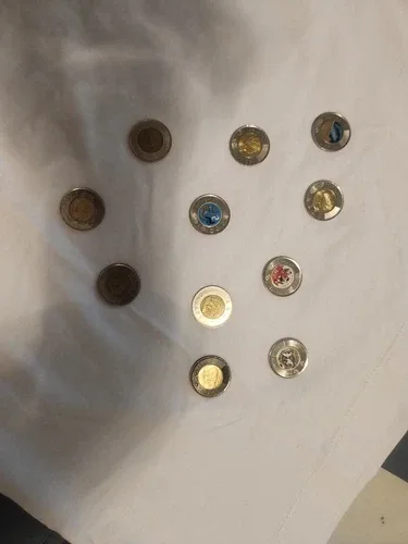Conmemorative  Canadian coins mixed lot 12 Toonies image indicator(8)