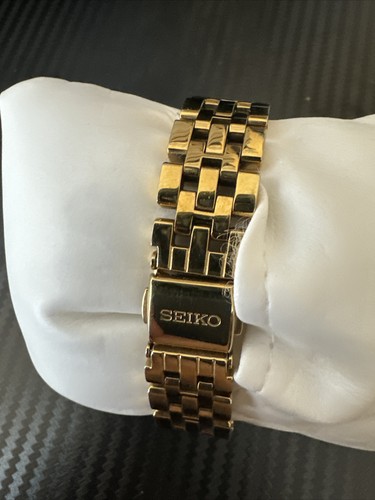 Seiko SRZ428P1 Women’s Watch (Battery Replacement Required) - photo 2