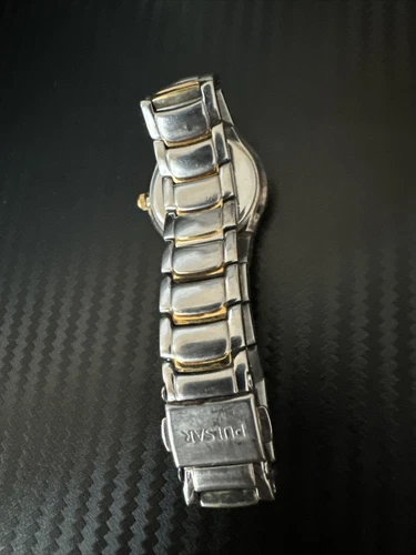 Pulsar Women's Watch, Battery Replacement Required - photo 3