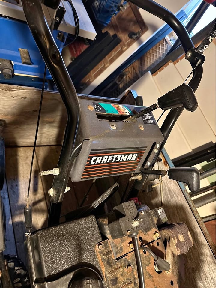 Craftsman 2 stage snow blower