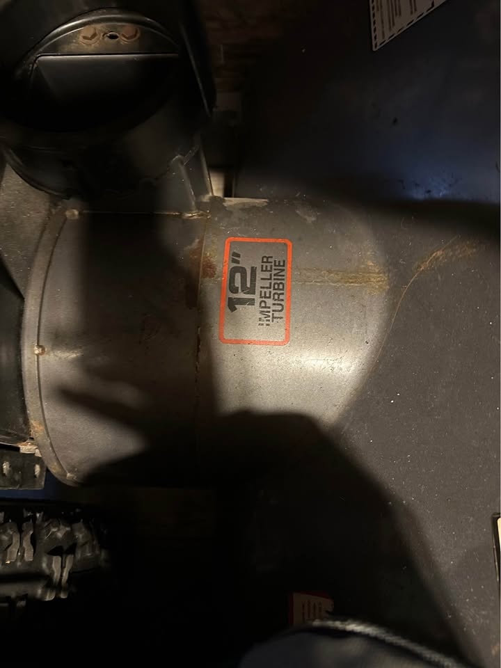 Craftsman 2 stage snow blower - photo 2