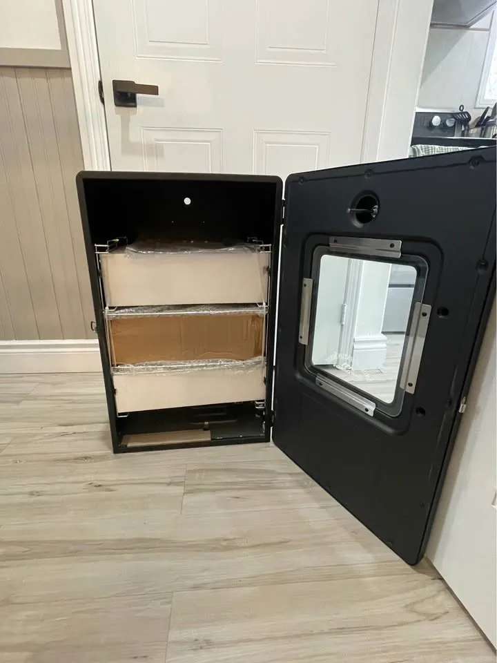 Landmann 26” Electric Smoker image indicator(5)