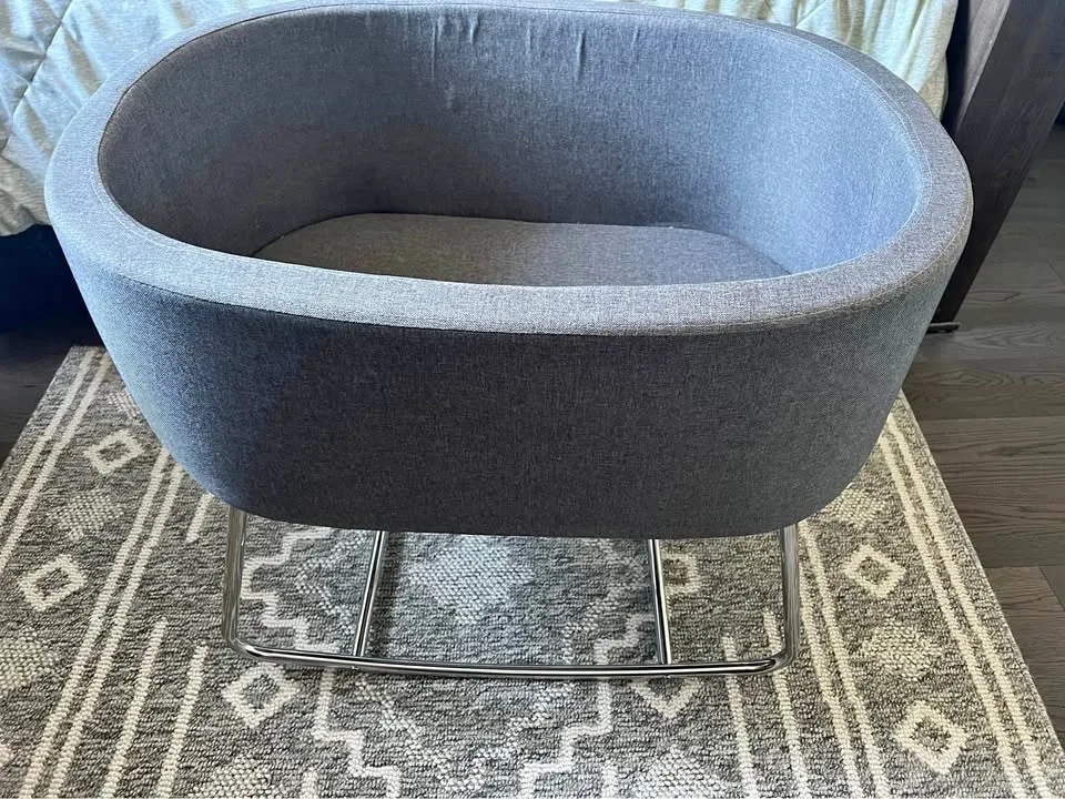 Grey Rocking Bassinet