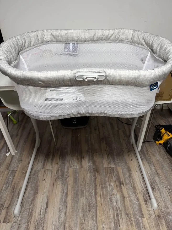 HALO Baby Bassinet, BassiNest Flex image indicator(8)