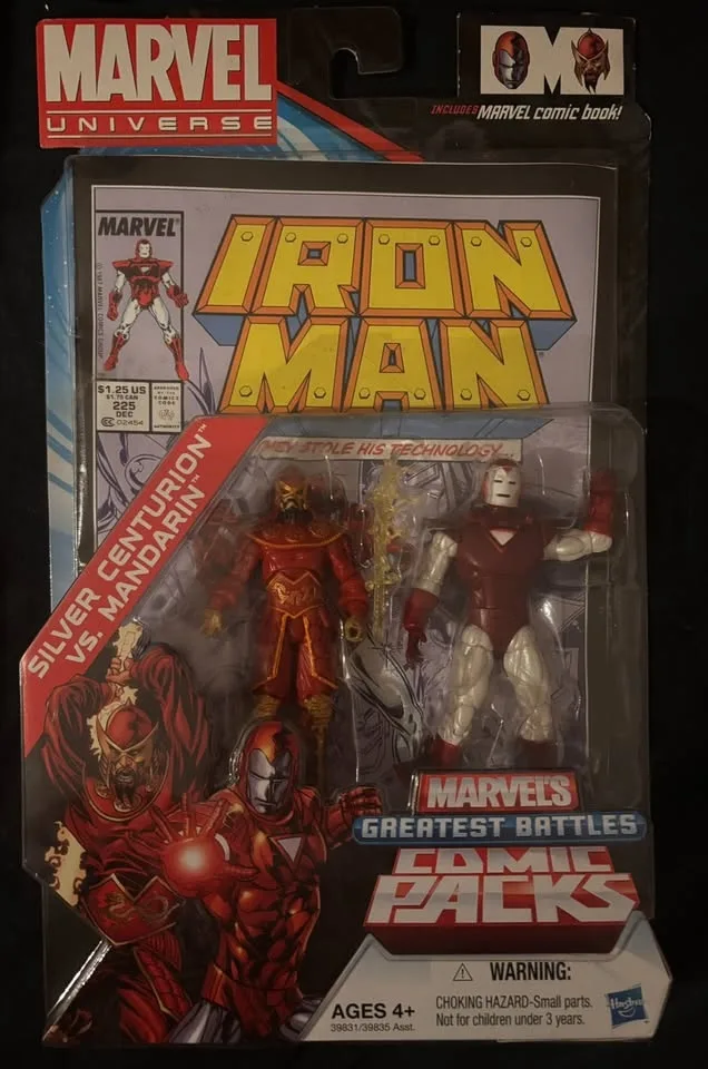 Marvel Universe SILVER CENTURION vs MANDARIN Comic Packs