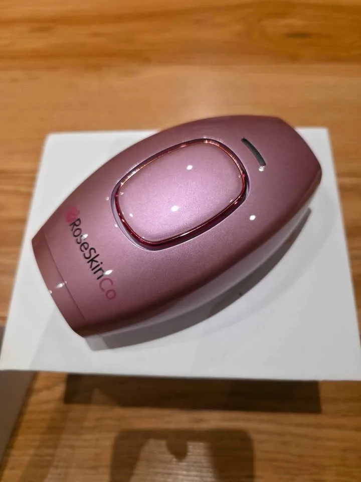 RoseSkinCo IPL Hair Removal Handset image indicator(3)