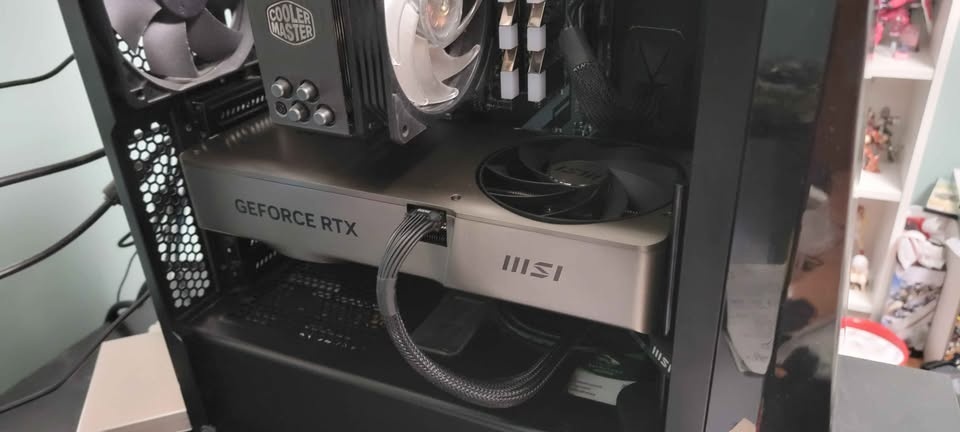 MSI EXPERT RTX 4080 SUPER 16GB - photo 3