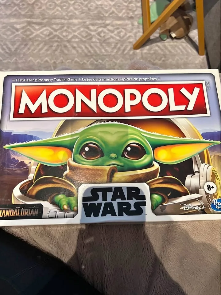 Monopoly: Star Wars Mandalorian Edition