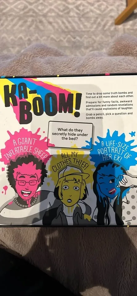 Truth Bombs Party Game image indicator(2)