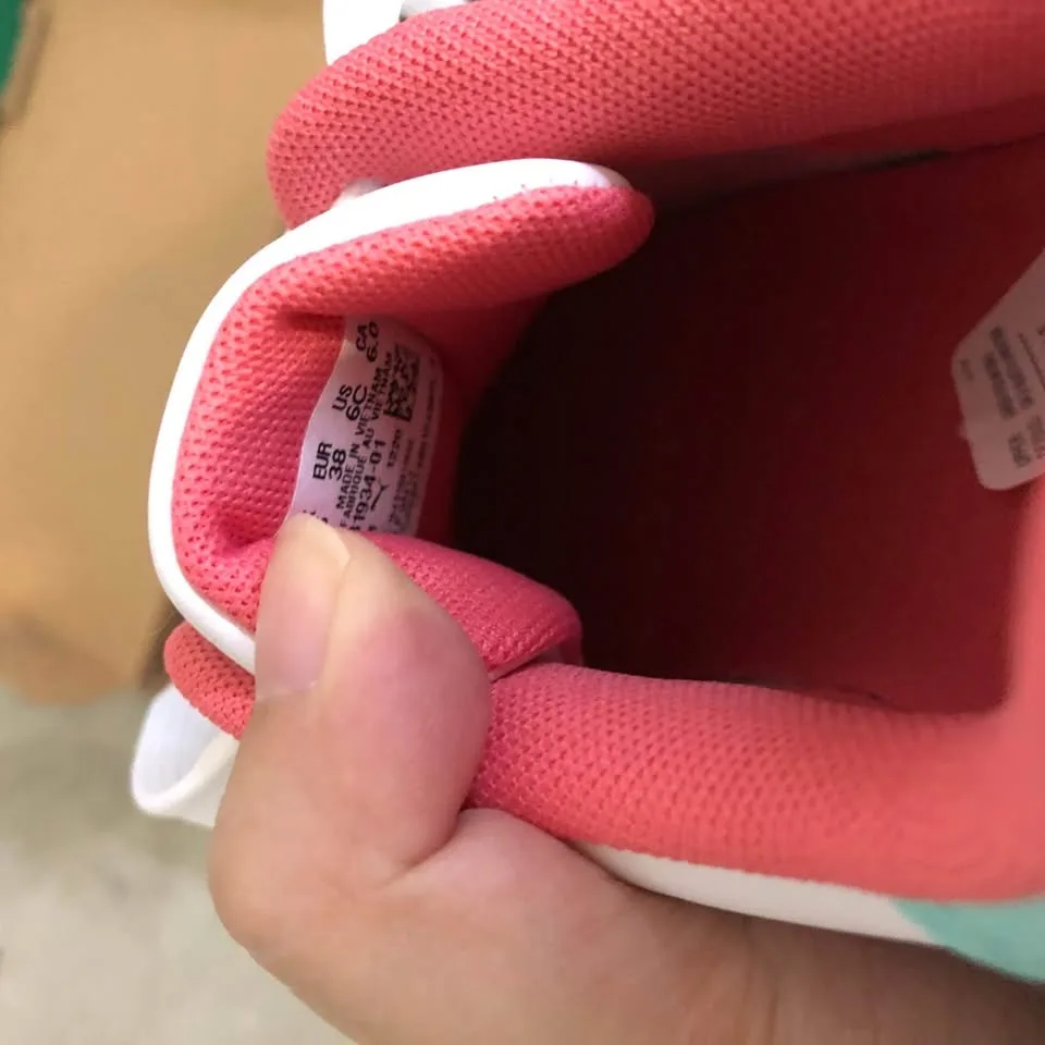 Brand New Shoes in Box size 6 image indicator(3)