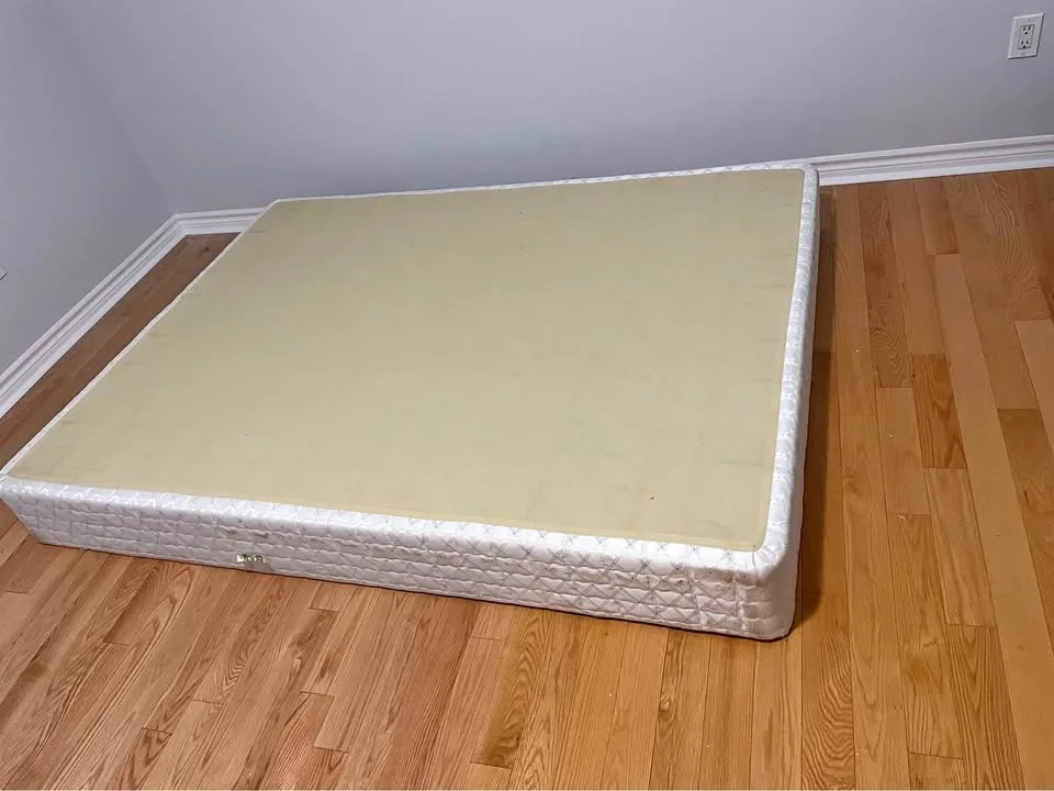 Free Queen and full mattress and box springs