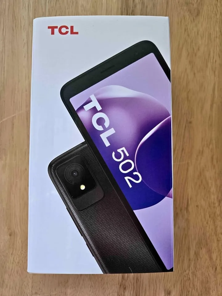 TCL 502 Smartphone Kit *BRAND NEW* In Box