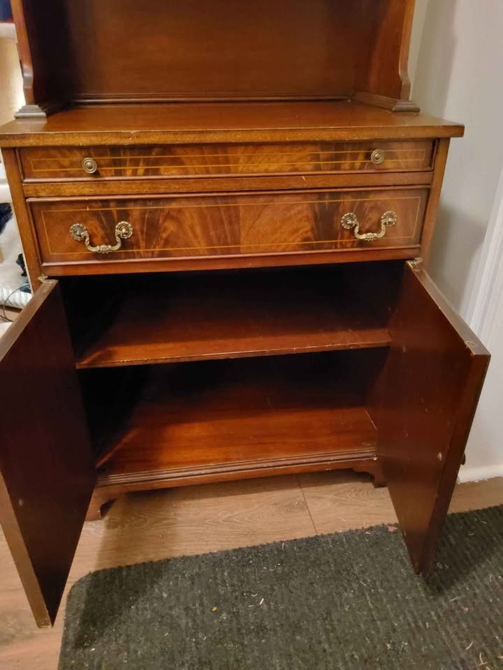 Vintage Bar Cabinet #Cleanout - photo 5