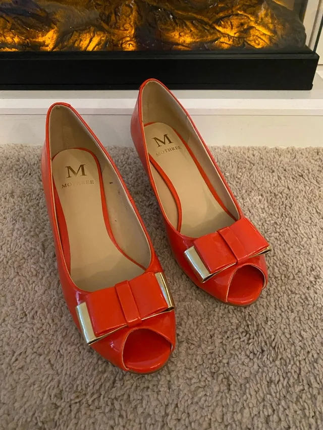 Super Chic Motheree Heels #Cleanout image indicator(2)