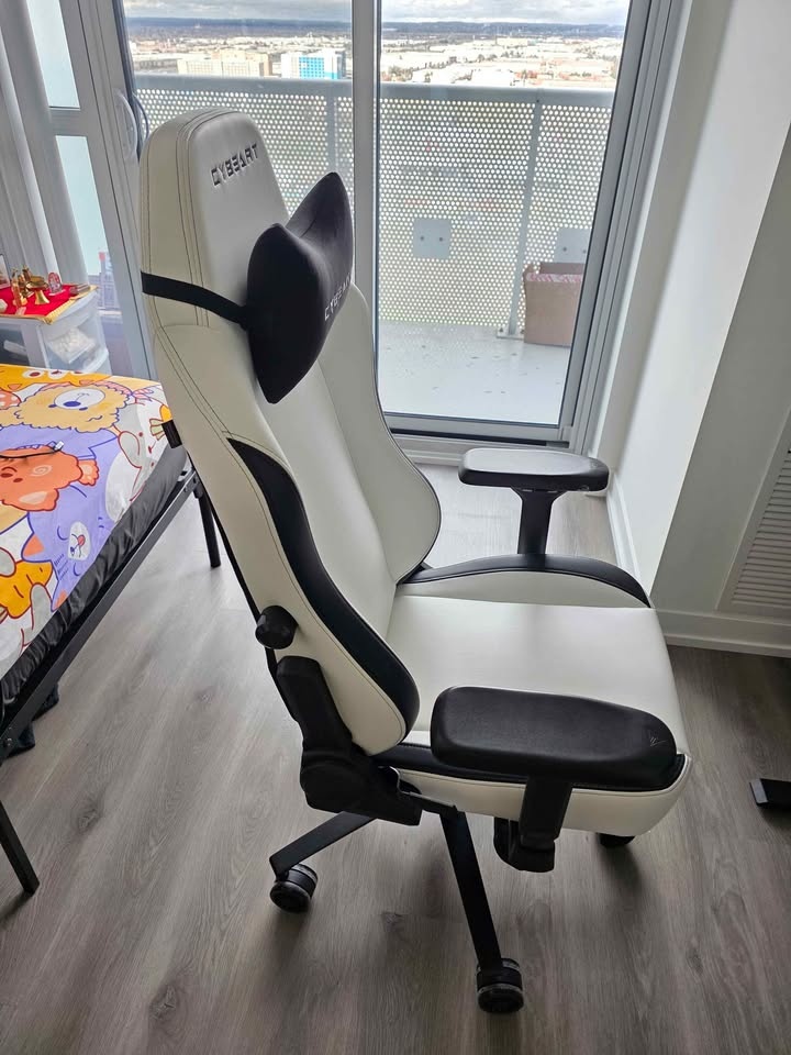 Gaming/Office Chair - photo 2