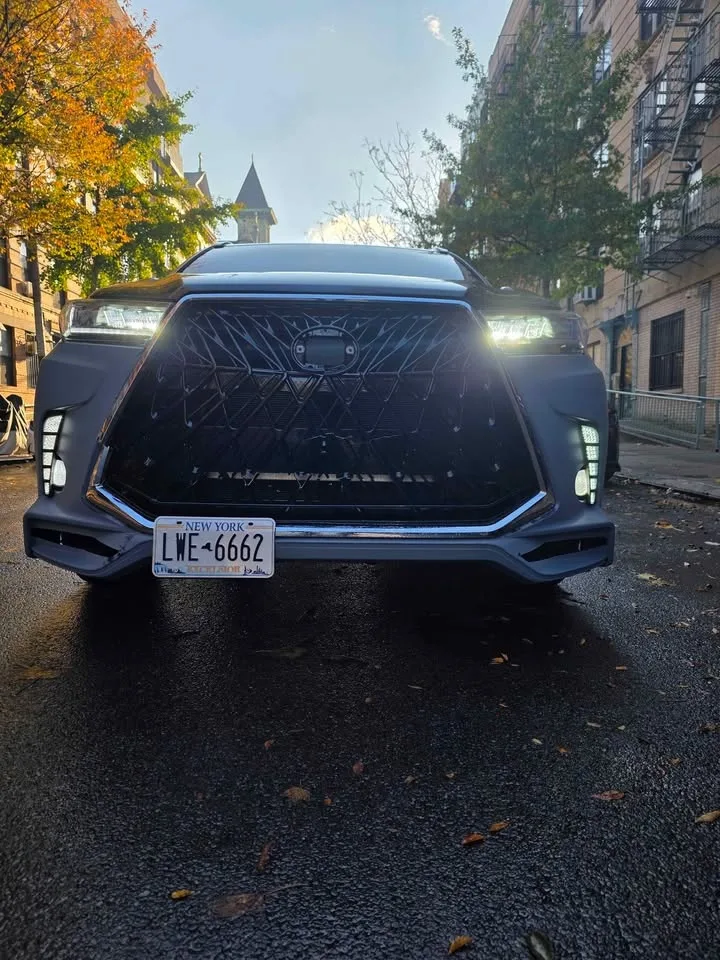 Toyota Highlander FRONT BODY KIT LEXUS STYLE 2014-19 DMG