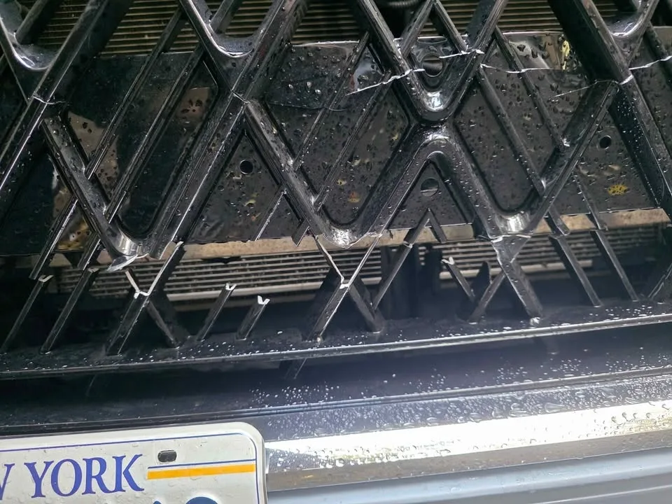 Toyota Highlander FRONT BODY KIT LEXUS STYLE 2014-19 DMG image indicator(3)