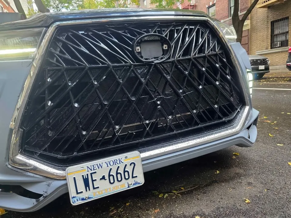 Toyota Highlander FRONT BODY KIT LEXUS STYLE 2014-19 DMG image indicator(5)