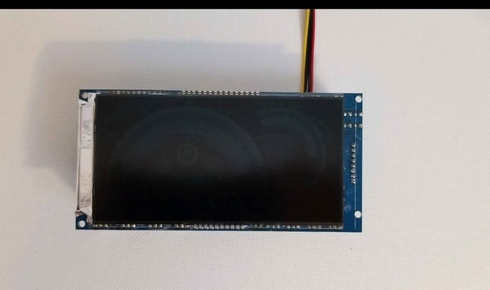 #Cleanout Aerocool V12XT Fan controller screen replacement - photo 2