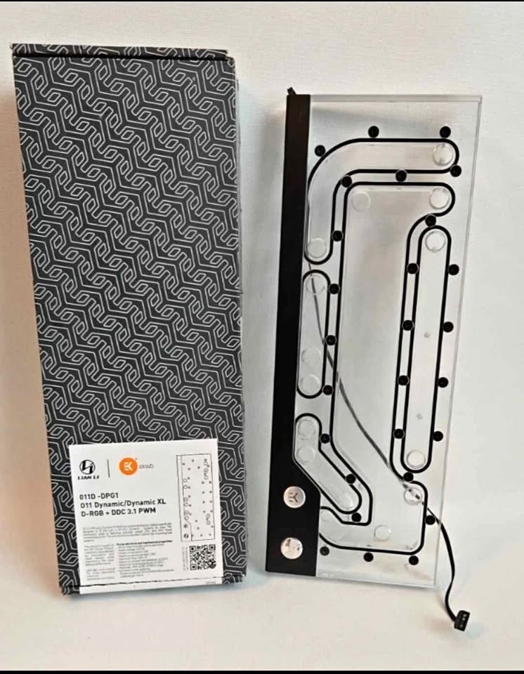 #Cleanout. LIAN LI O11D Distro Plate EKWB O11 Dynamic A RGB