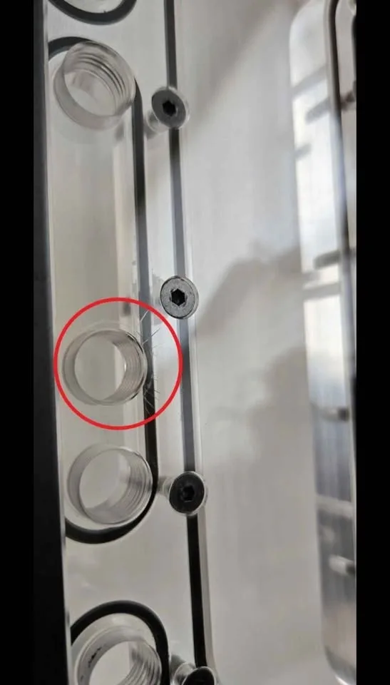 #Cleanout. LIAN LI O11D Distro Plate EKWB O11 Dynamic A RGB image indicator(4)