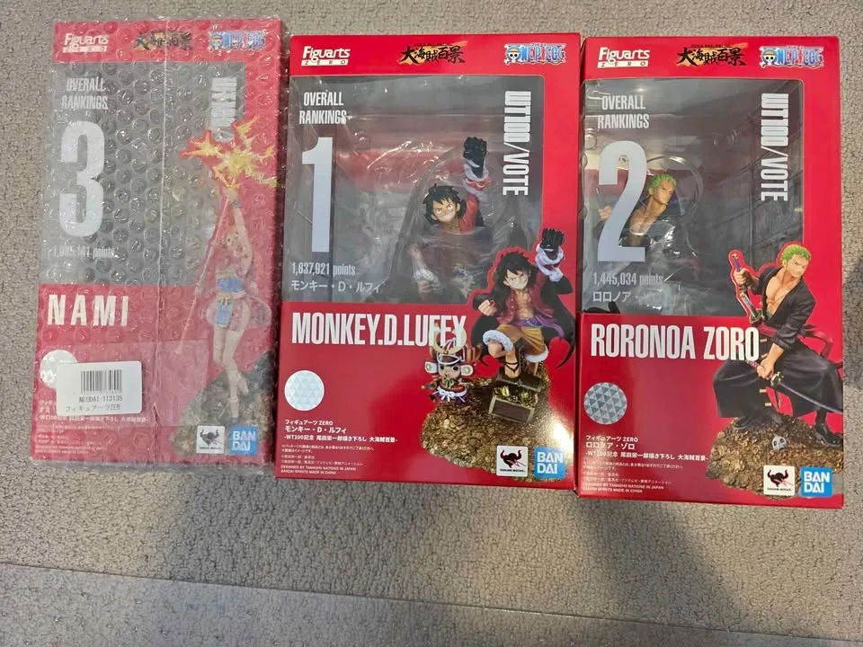 Figurarts WT 100 Luffy,Zoro, Nami 3 sets of figure