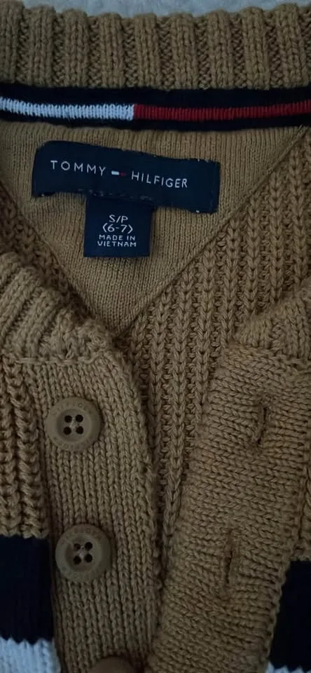 Kids sweater image indicator(2)