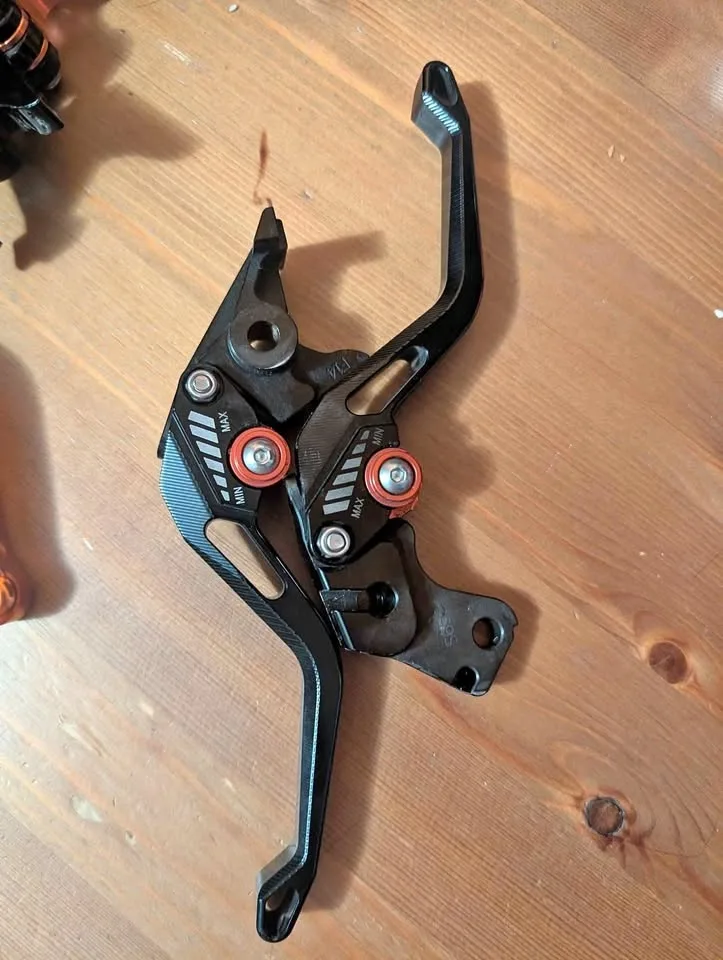 Suzuki Clutch and Brake Levers