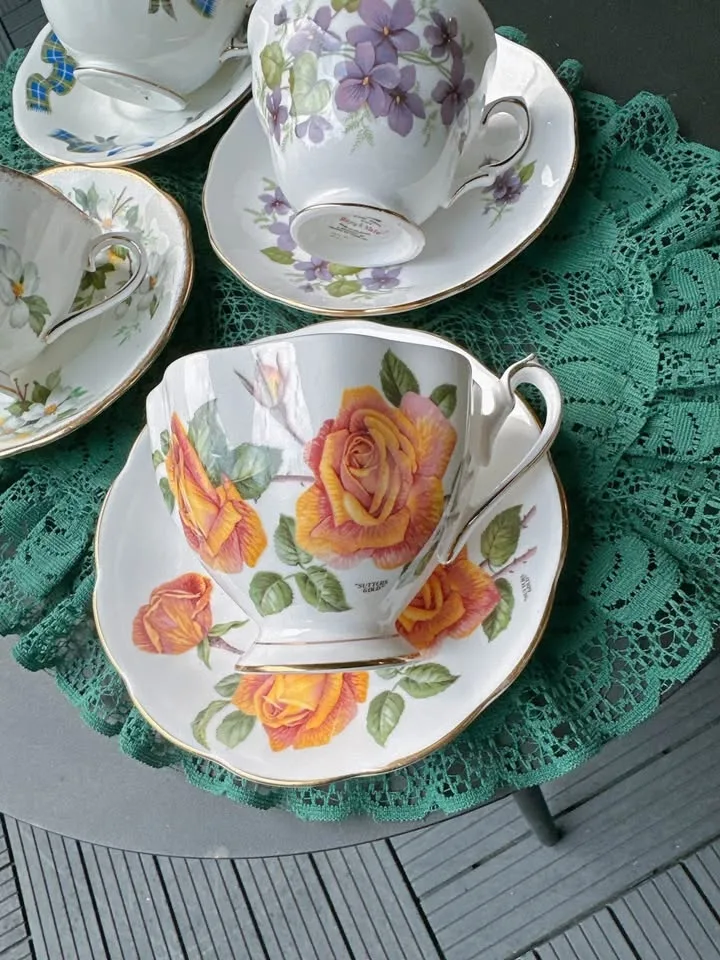 Vintage Teacups! Royal Albert, Adderley, Queen Anne, etc. image indicator(8)