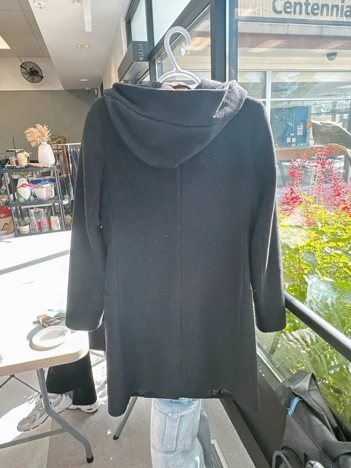 Aritzia Babaton Black Coat image indicator(2)