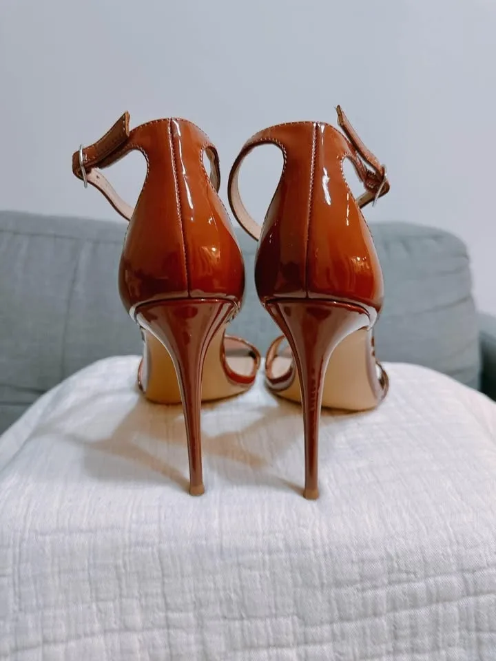 Steve Madden Heels- BRAND NEW image indicator(3)