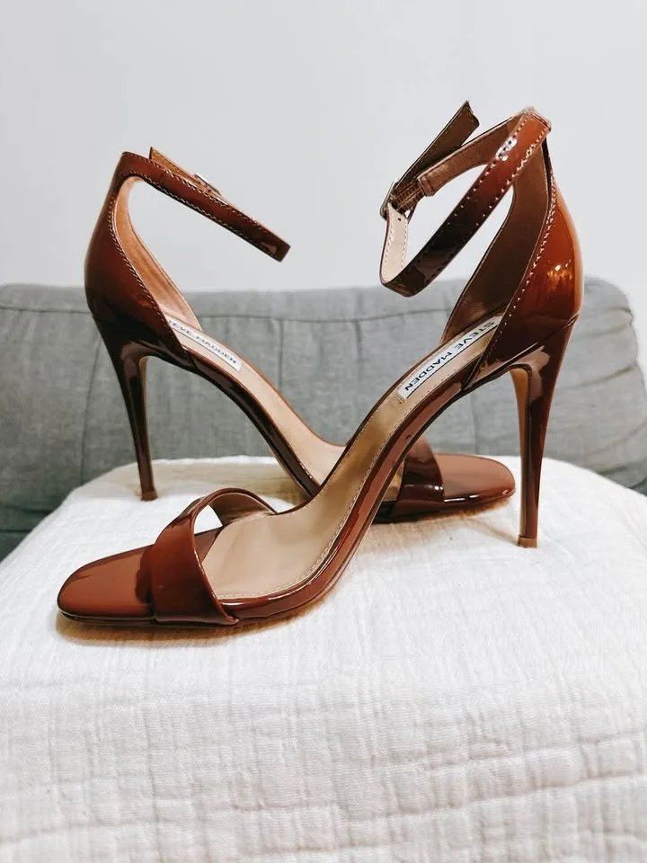 Steve Madden Heels- BRAND NEW image indicator(5)